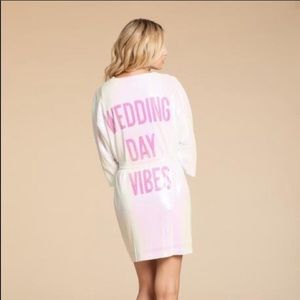 Hayley Paige Robe- Wedding Day Vibes